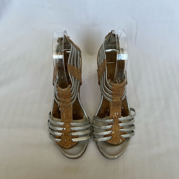 Donald J Pliner Ginnie Cork Wedges - Picture 5 of 5